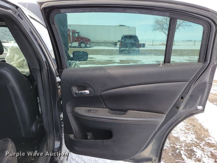 image for item MC9541 2011 Chrysler 200