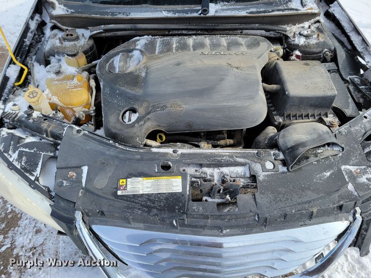 image for item MC9541 2011 Chrysler 200