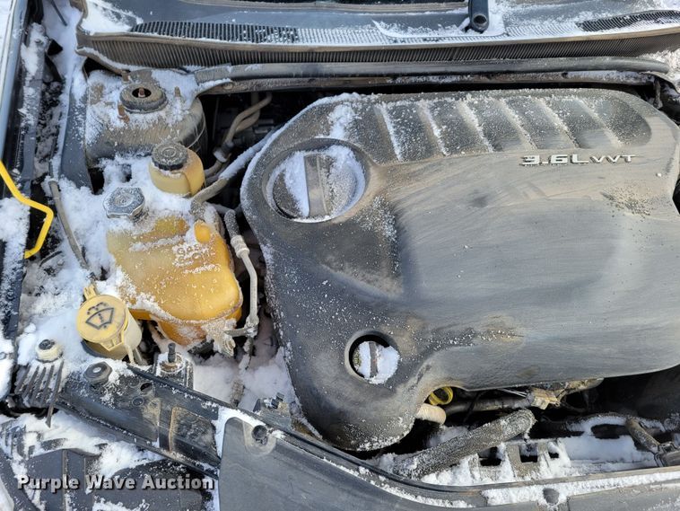 image for item MC9541 2011 Chrysler 200