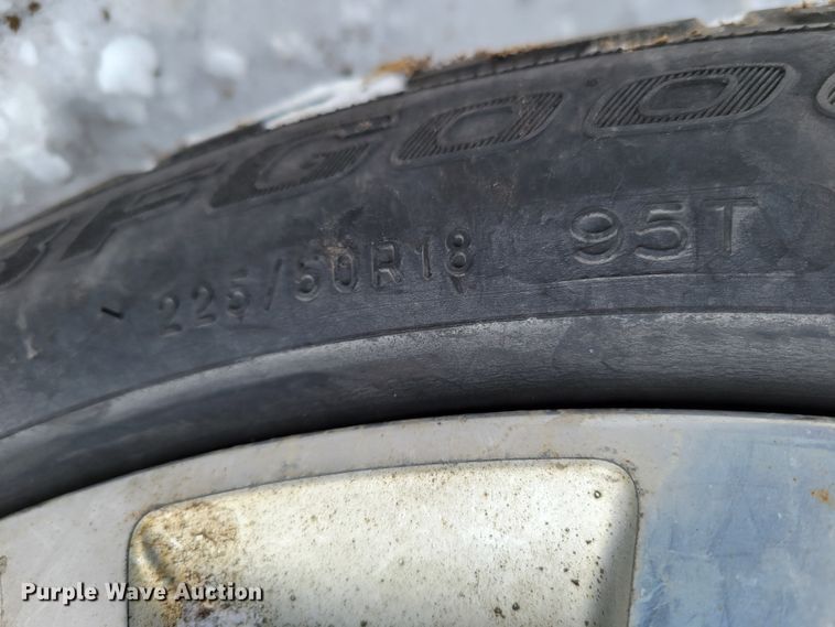 image for item MC9541 2011 Chrysler 200