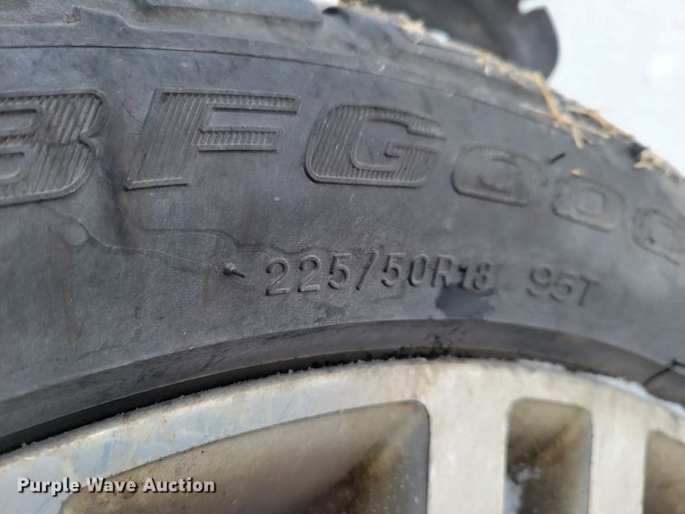 image for item MC9541 2011 Chrysler 200