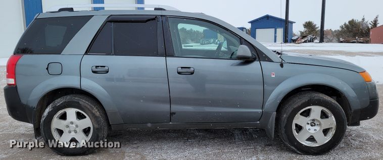 image for item MC9542 2005 Saturn Vue  SUV