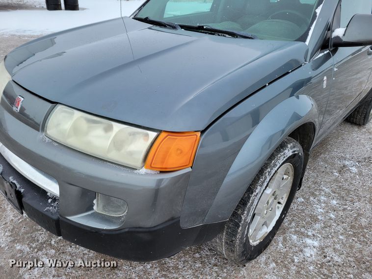 image for item MC9542 2005 Saturn Vue  SUV