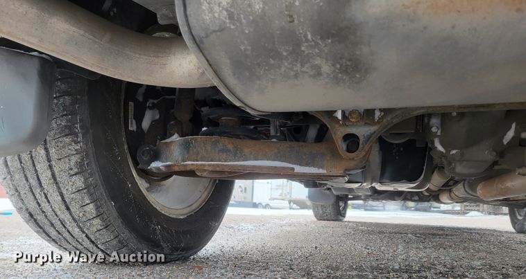 image for item MC9542 2005 Saturn Vue  SUV