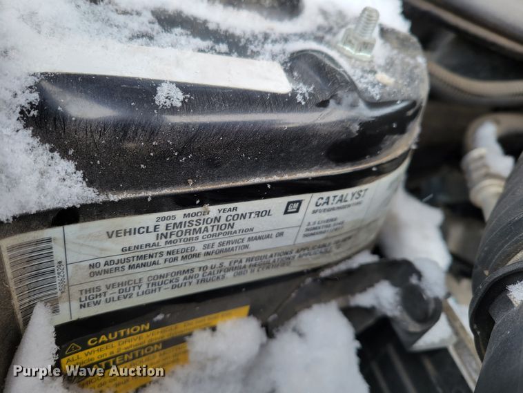 image for item MC9542 2005 Saturn Vue  SUV