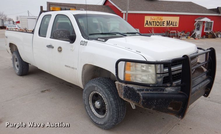 image for item MC9788 2008 Chevrolet Silverado 2500HD  pickup truck