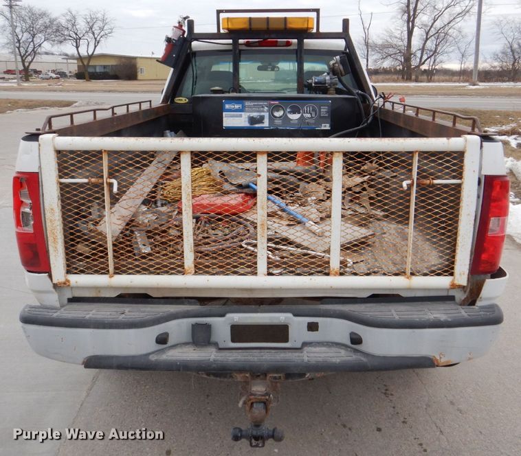 image for item MC9788 2008 Chevrolet Silverado 2500HD  pickup truck