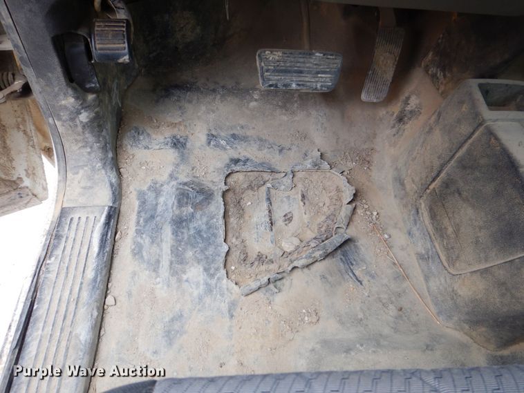 image for item MC9788 2008 Chevrolet Silverado 2500HD  pickup truck