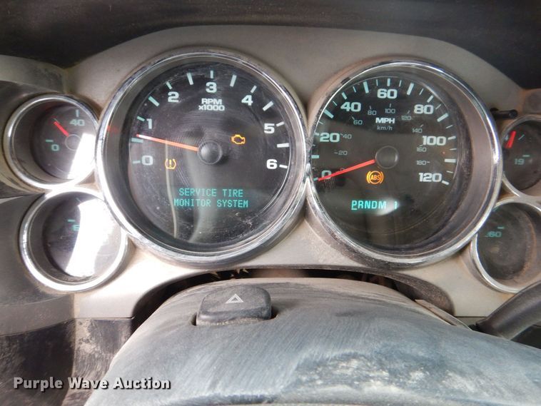 image for item MC9788 2008 Chevrolet Silverado 2500HD  pickup truck