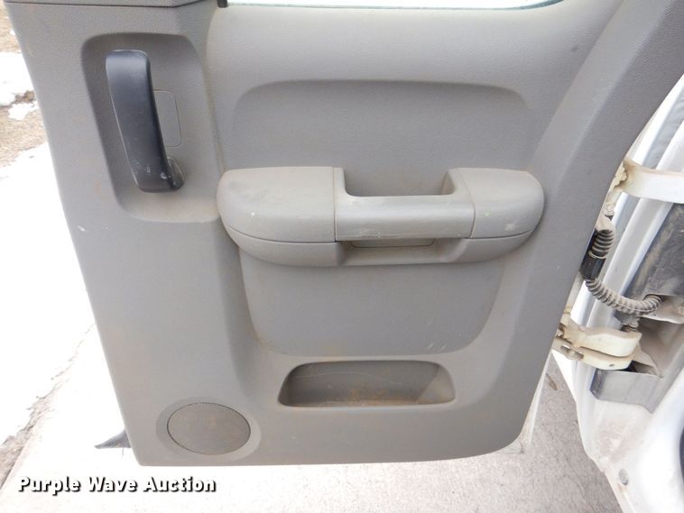 image for item MC9788 2008 Chevrolet Silverado 2500HD  pickup truck