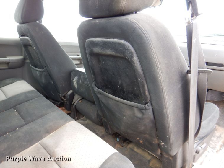 image for item MC9788 2008 Chevrolet Silverado 2500HD  pickup truck