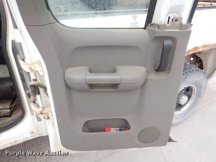 image for item MC9788 2008 Chevrolet Silverado 2500HD  pickup truck