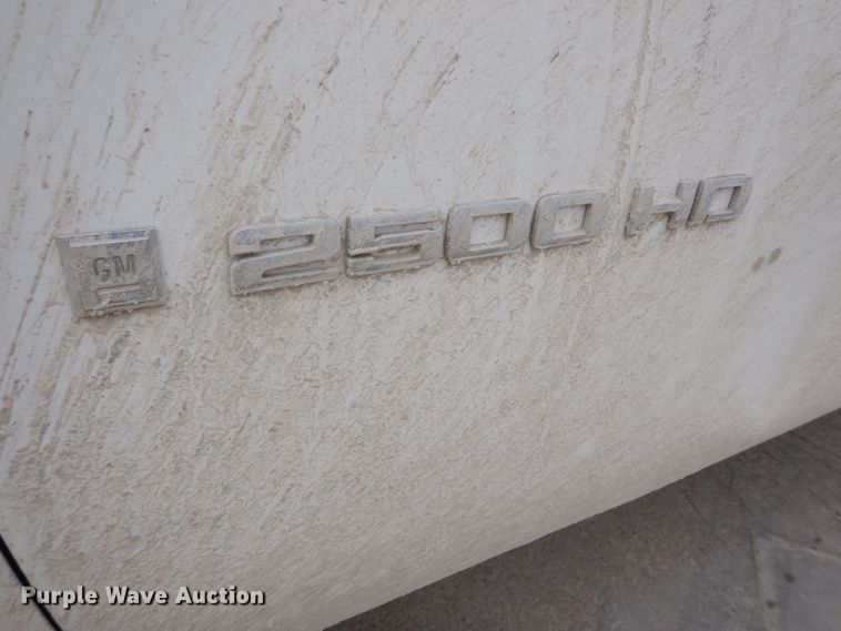 image for item MC9788 2008 Chevrolet Silverado 2500HD  pickup truck