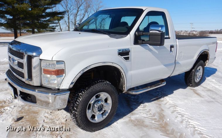 image for item MC9791 2010 Ford F250 Super Duty XL  pickup truck