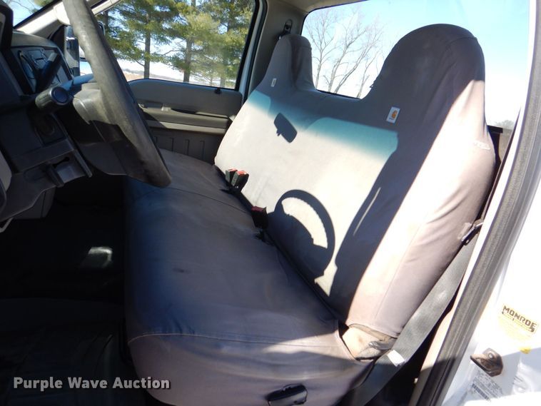 image for item MC9791 2010 Ford F250 Super Duty XL  pickup truck