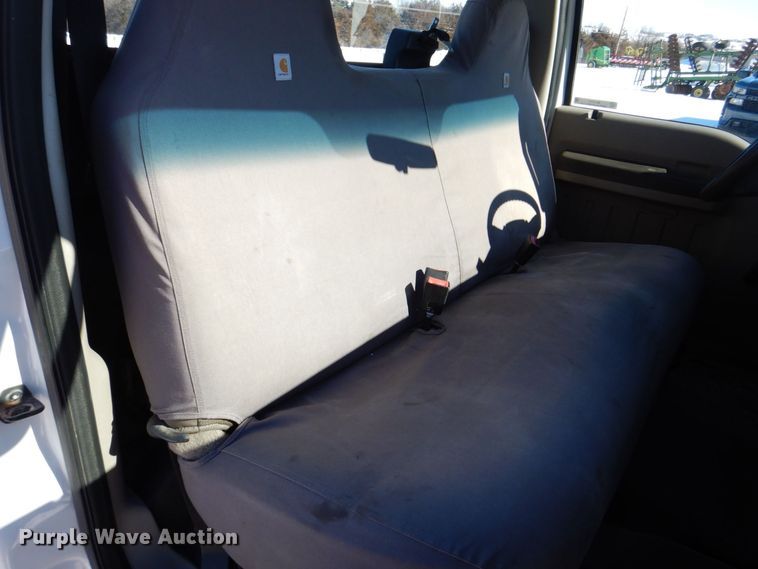 image for item MC9791 2010 Ford F250 Super Duty XL  pickup truck