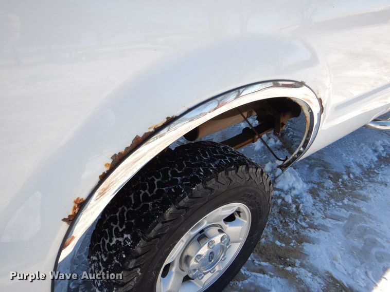 image for item MC9791 2010 Ford F250 Super Duty XL  pickup truck