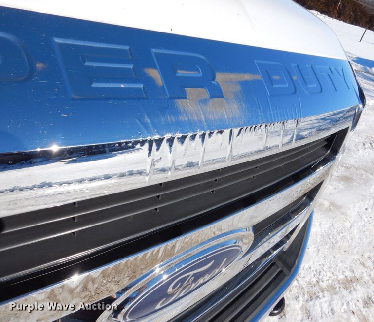 image for item MC9791 2010 Ford F250 Super Duty XL  pickup truck