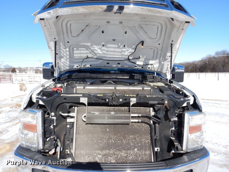 image for item MC9791 2010 Ford F250 Super Duty XL  pickup truck