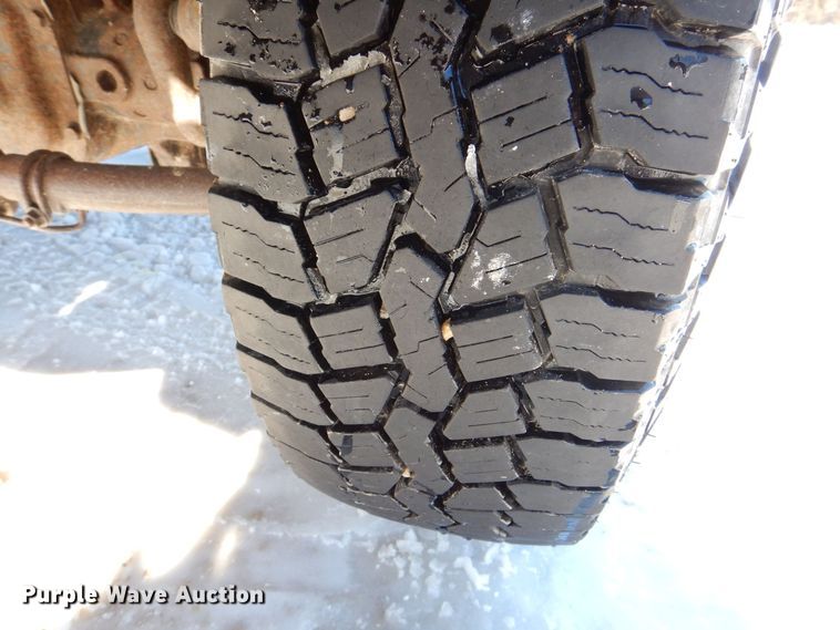 image for item MC9791 2010 Ford F250 Super Duty XL  pickup truck