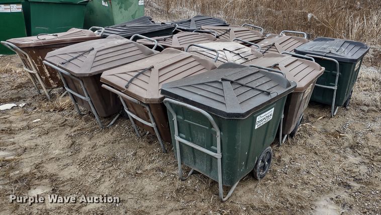 image for item MD9294 (12) Ameri-Kart trash cans