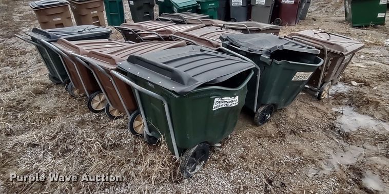 image for item MD9294 (12) Ameri-Kart trash cans