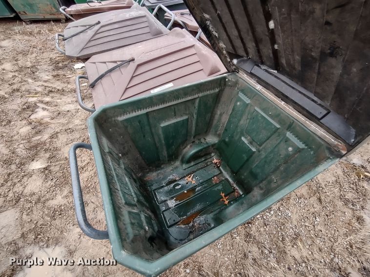 image for item MD9294 (12) Ameri-Kart trash cans