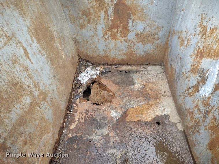 image for item MD9295 (32) dumpsters