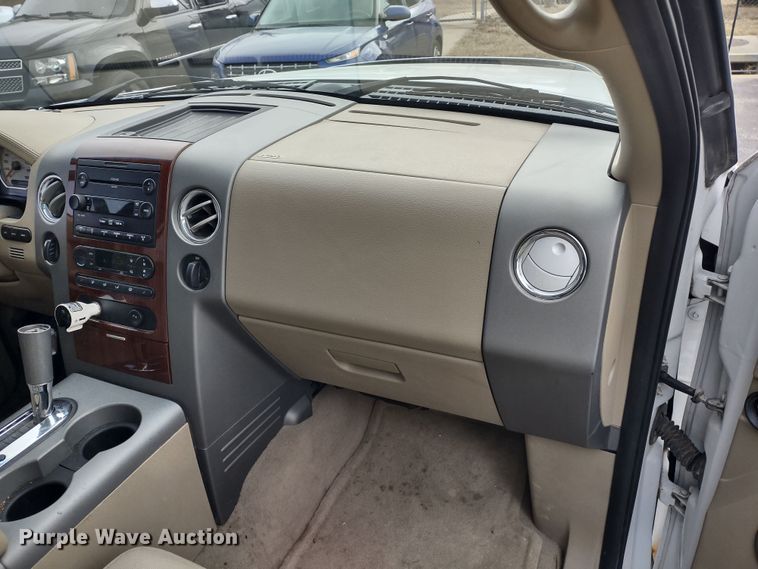 image for item MD9297 2007 Ford F150 Lariat Super Crew  SuperCrew pickup truck