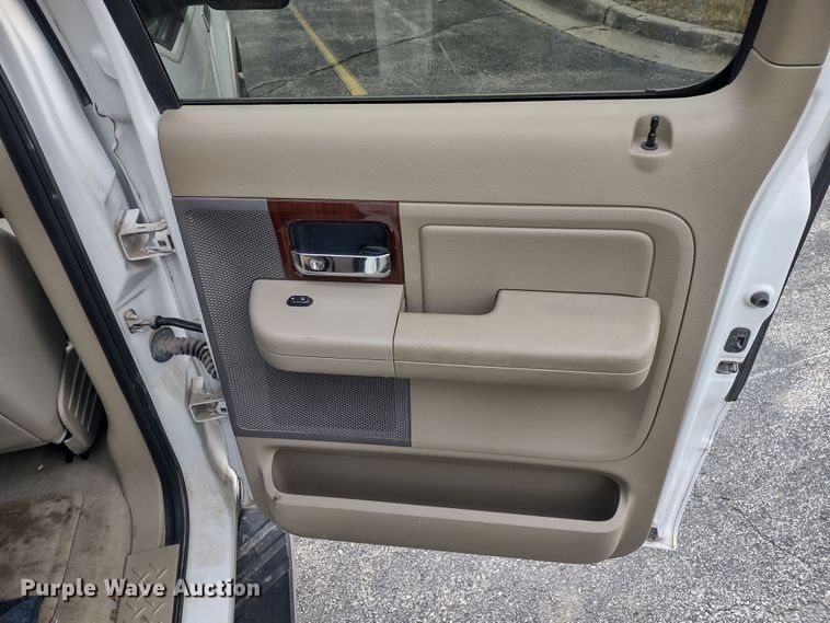 image for item MD9297 2007 Ford F150 Lariat Super Crew  SuperCrew pickup truck