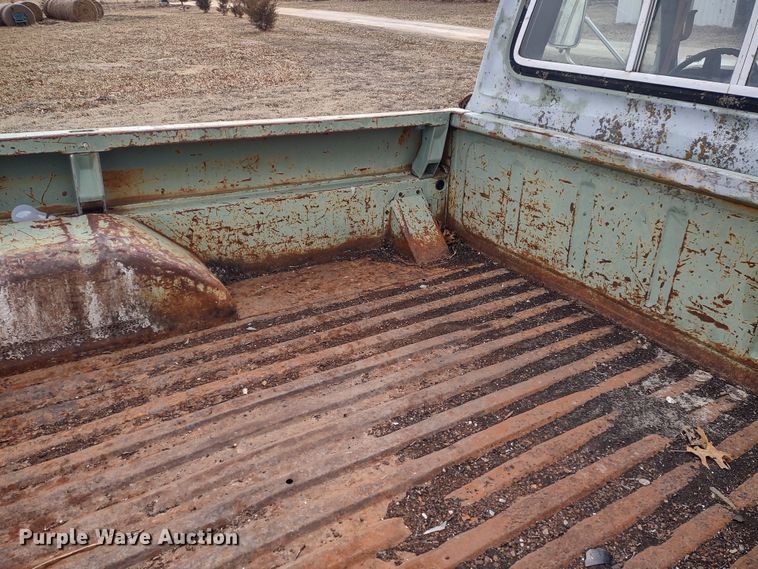 image for item MD9300 1970 Ford F250 Camper Special  pickup truck