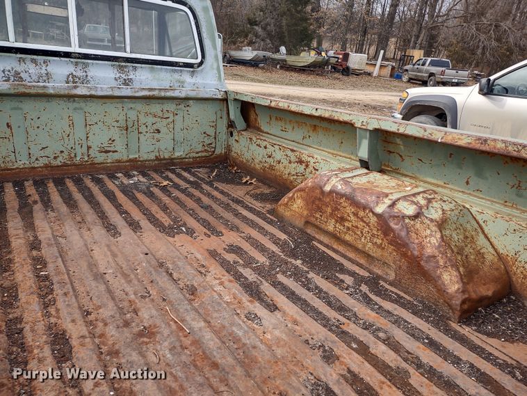 image for item MD9300 1970 Ford F250 Camper Special  pickup truck