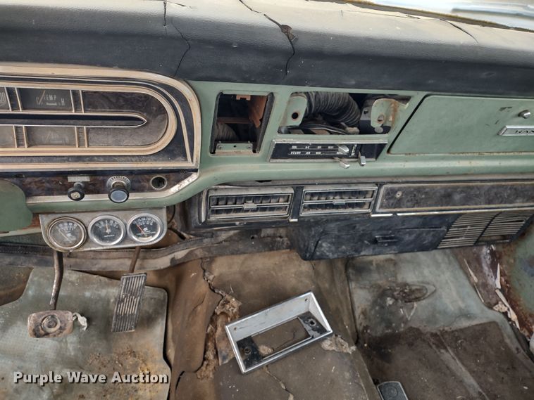 image for item MD9300 1970 Ford F250 Camper Special  pickup truck