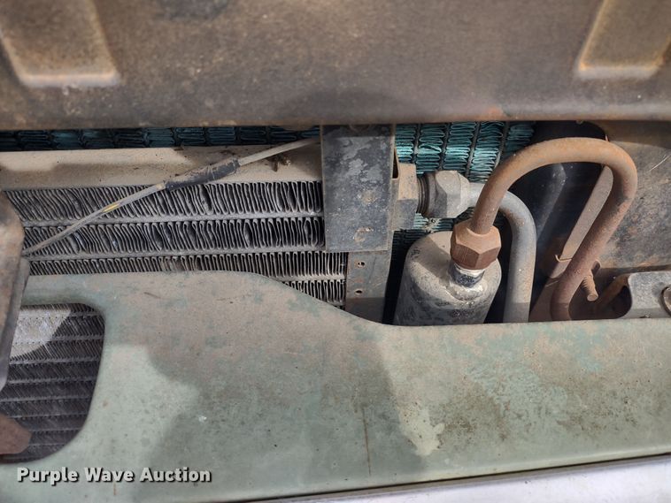 image for item MD9300 1970 Ford F250 Camper Special  pickup truck