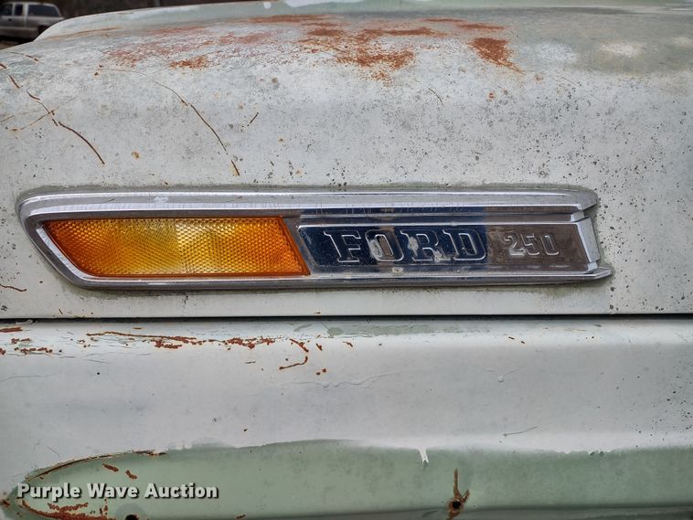 image for item MD9300 1970 Ford F250 Camper Special  pickup truck