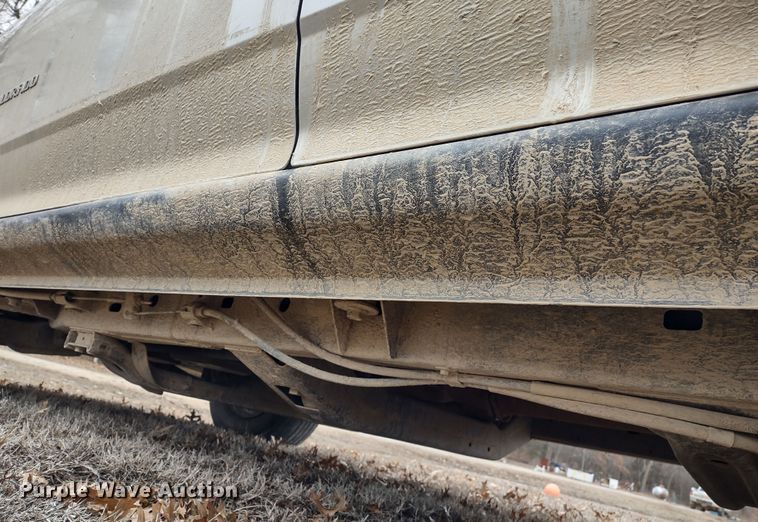 image for item MD9301 2004 Chevrolet Colorado Z71  Crew Cab pickup truck