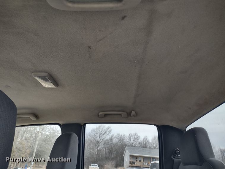 image for item MD9301 2004 Chevrolet Colorado Z71  Crew Cab pickup truck