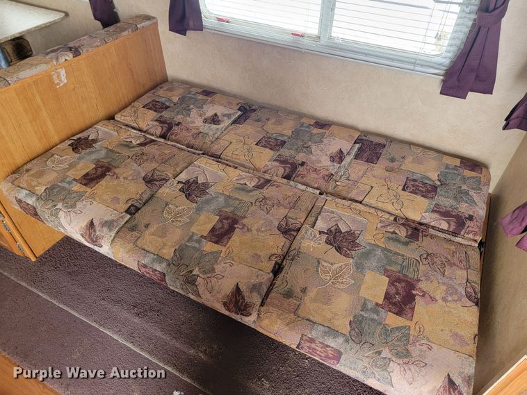 image for item ME9669 2008 Forrest River Wildwood LE  camper