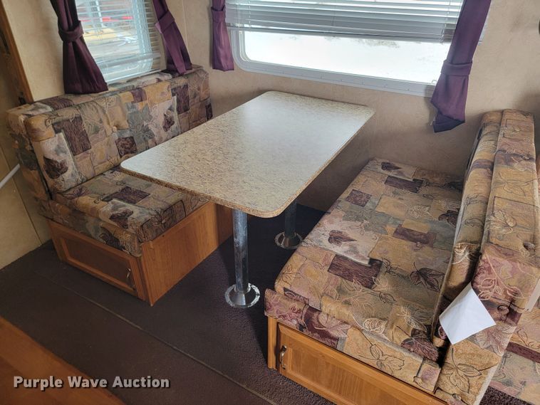 image for item ME9669 2008 Forrest River Wildwood LE  camper