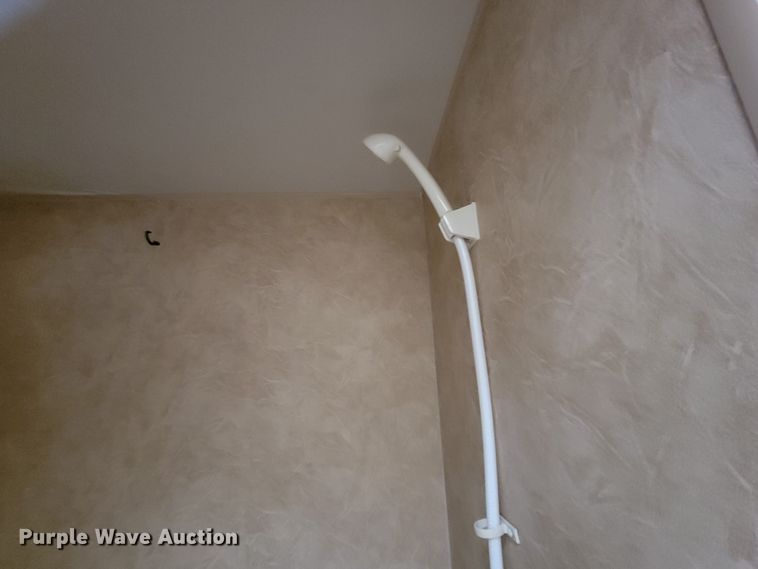 image for item ME9669 2008 Forrest River Wildwood LE  camper