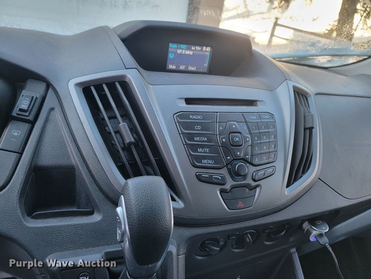 image for item ME9672 2016 Ford Transit 350  van