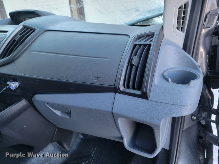 image for item ME9672 2016 Ford Transit 350  van