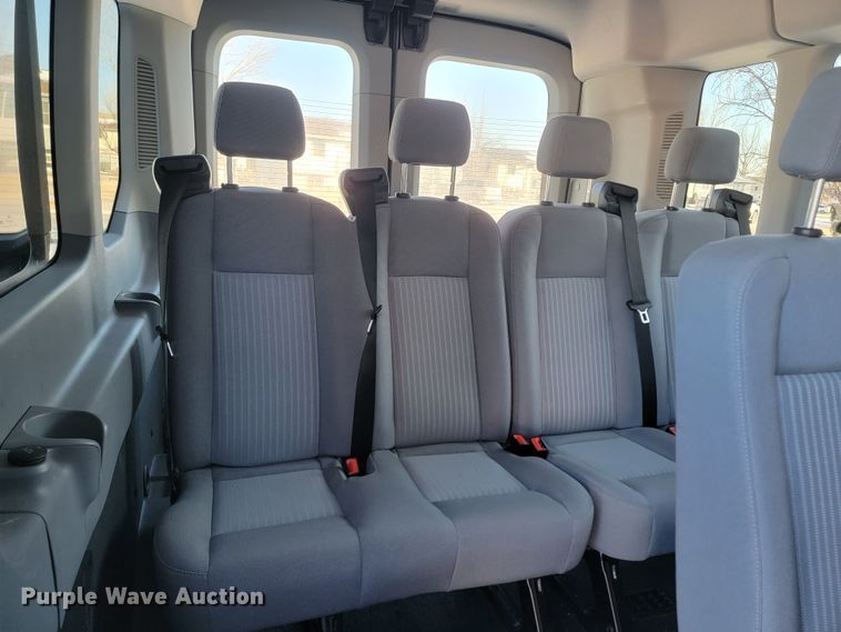 image for item ME9672 2016 Ford Transit 350  van