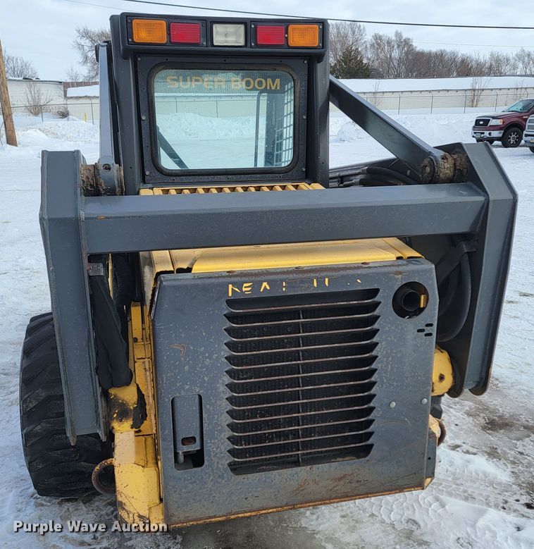 image for item ME9675 New Holland LS180  skid steer loader