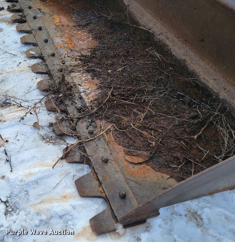 image for item ME9675 New Holland LS180  skid steer loader