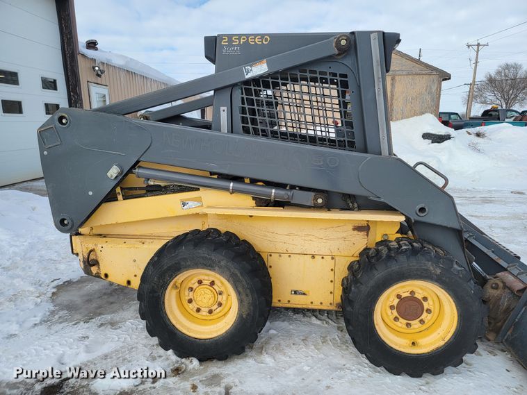 image for item ME9675 New Holland LS180  skid steer loader
