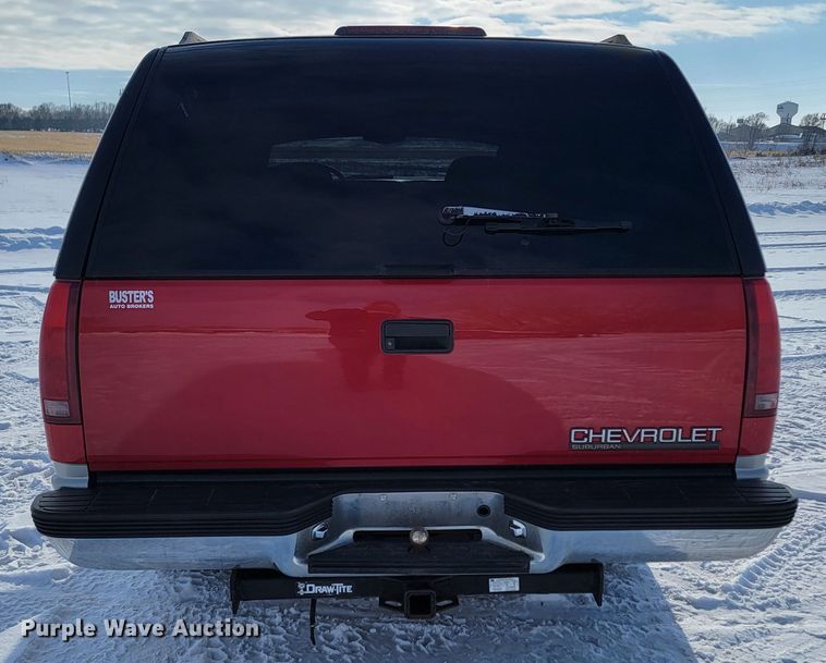 image for item ME9676 1997 Chevrolet Suburban K1500 LT  SUV