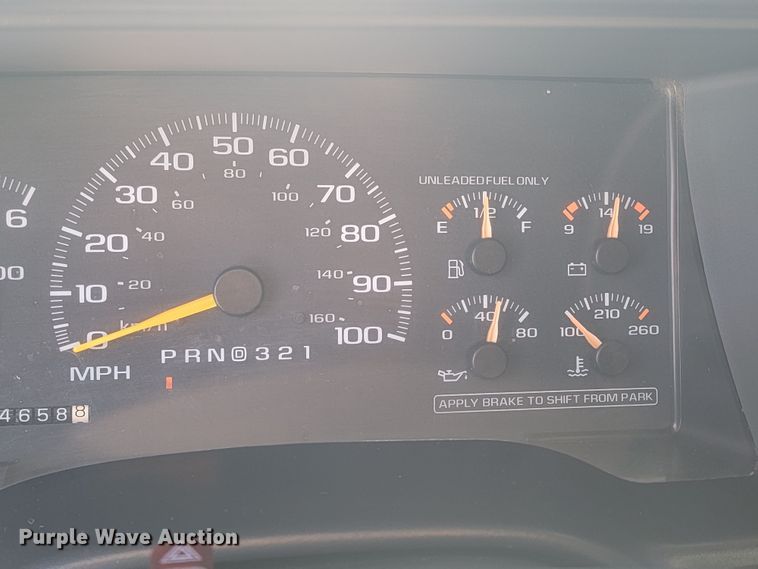 image for item ME9676 1997 Chevrolet Suburban K1500 LT  SUV