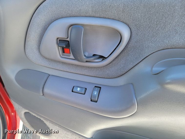 image for item ME9676 1997 Chevrolet Suburban K1500 LT  SUV