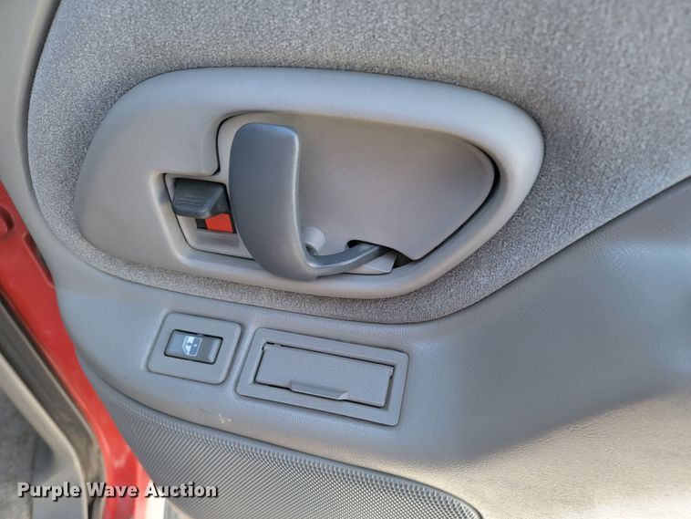 image for item ME9676 1997 Chevrolet Suburban K1500 LT  SUV